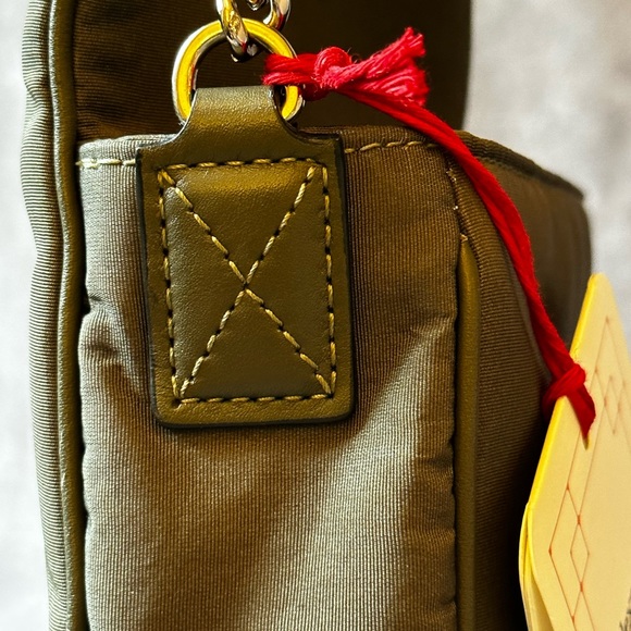 ALEXANDER MCQUEEN LOGO NYLON SKULL CROSSBODY BAG W/SILVER CHAIN, KHAKI GREEN - Picture 7 of 15